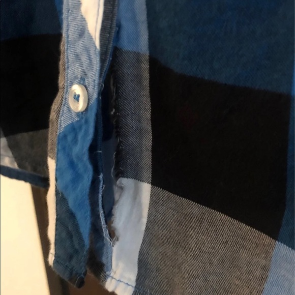 Nollie button up - Picture 3 of 4